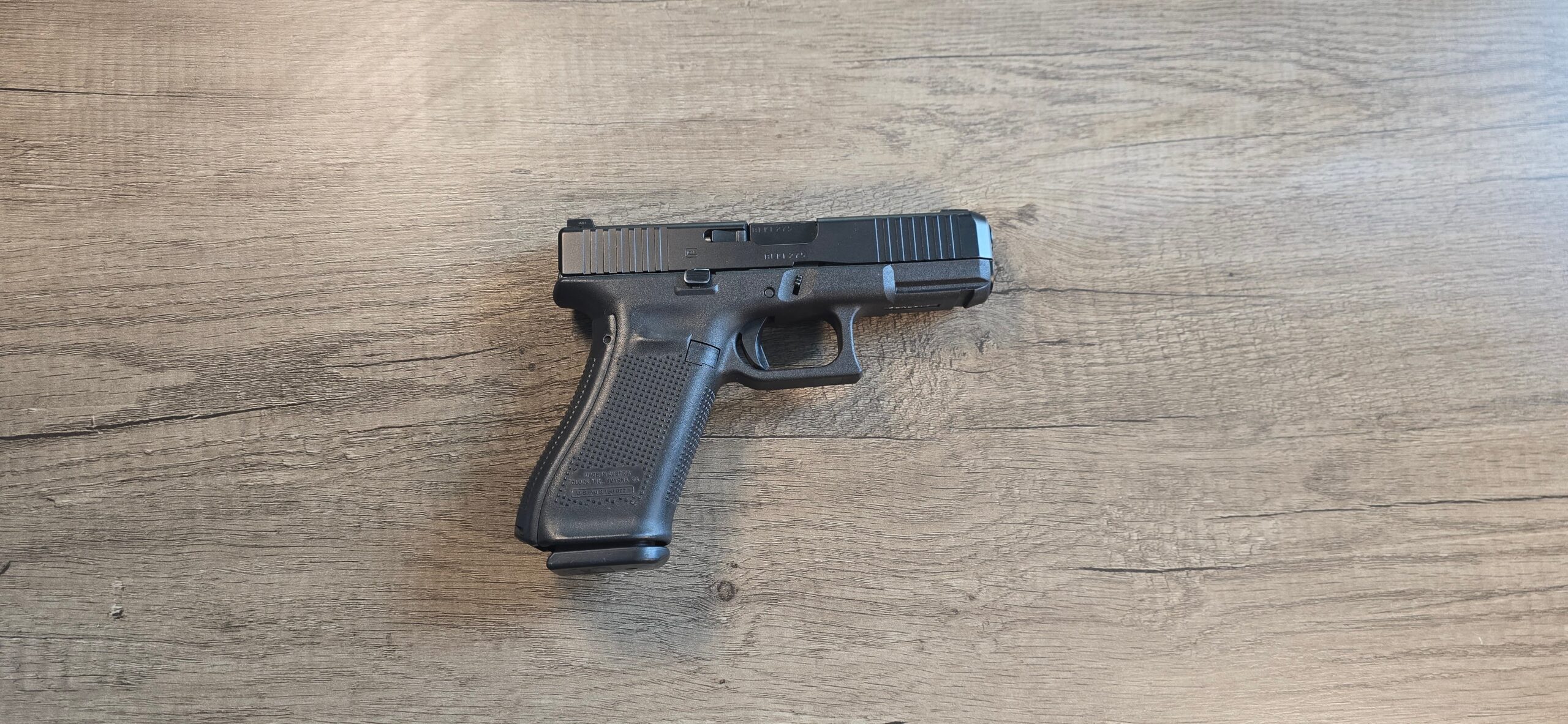 Used: Police Glock 45 9mm Handgun - Image 4
